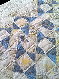 detail of pineapple quilt